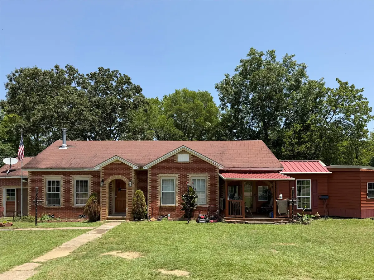140 S Main Street, Avinger, TX 75630 - #1