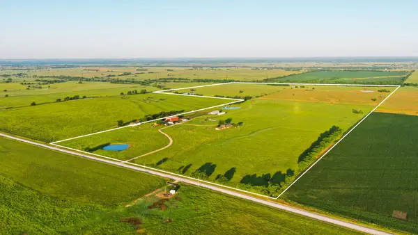 4557 County Road 331, Era, TX 76238