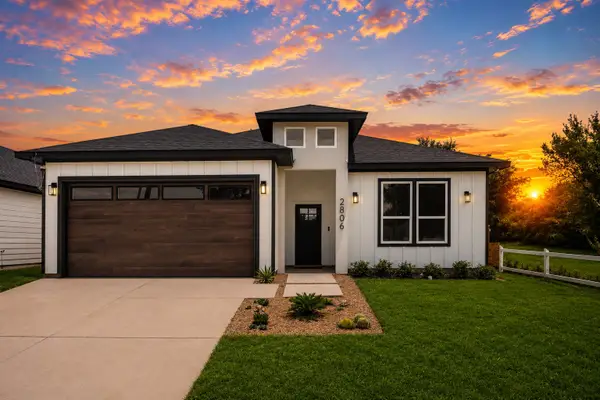 2806 Carter Street, Dallas, TX 75210