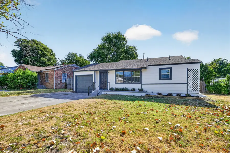 4917 Roanoke Street, Fort Worth, TX 76116 - #2