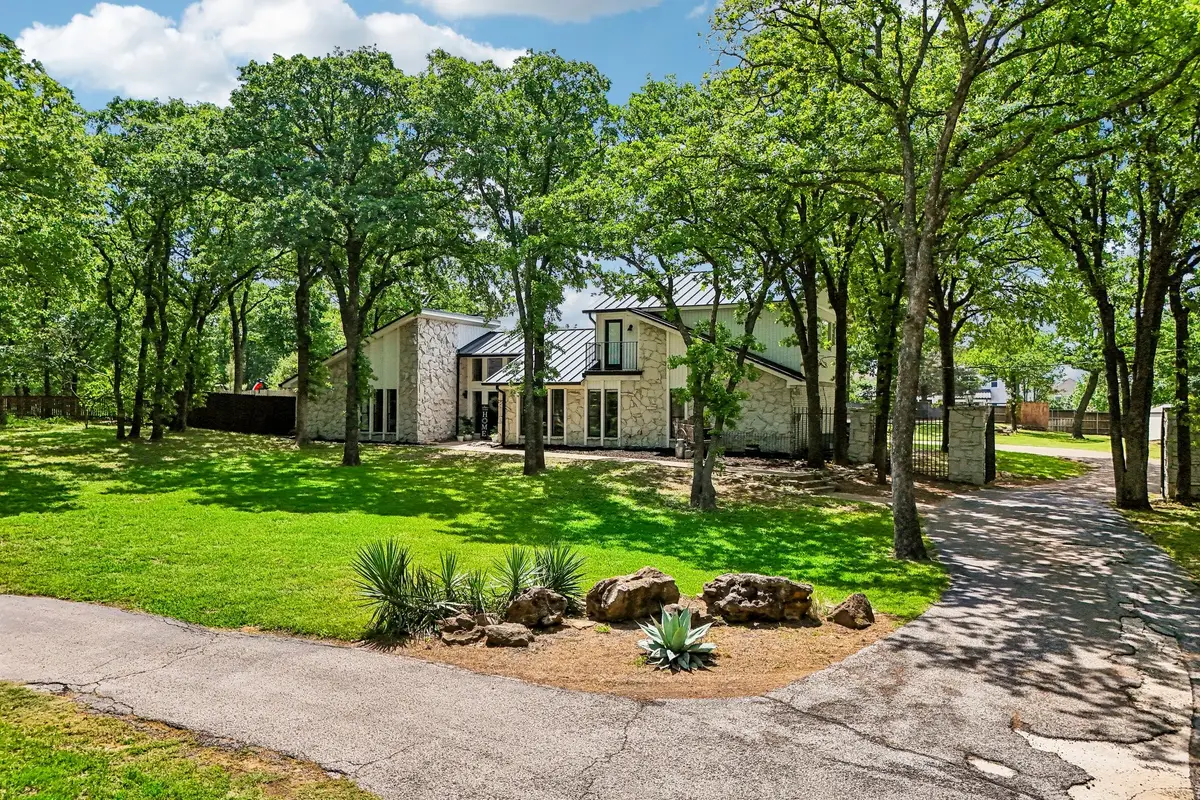 711 Bandit Trail, Keller, TX 76248 - #1