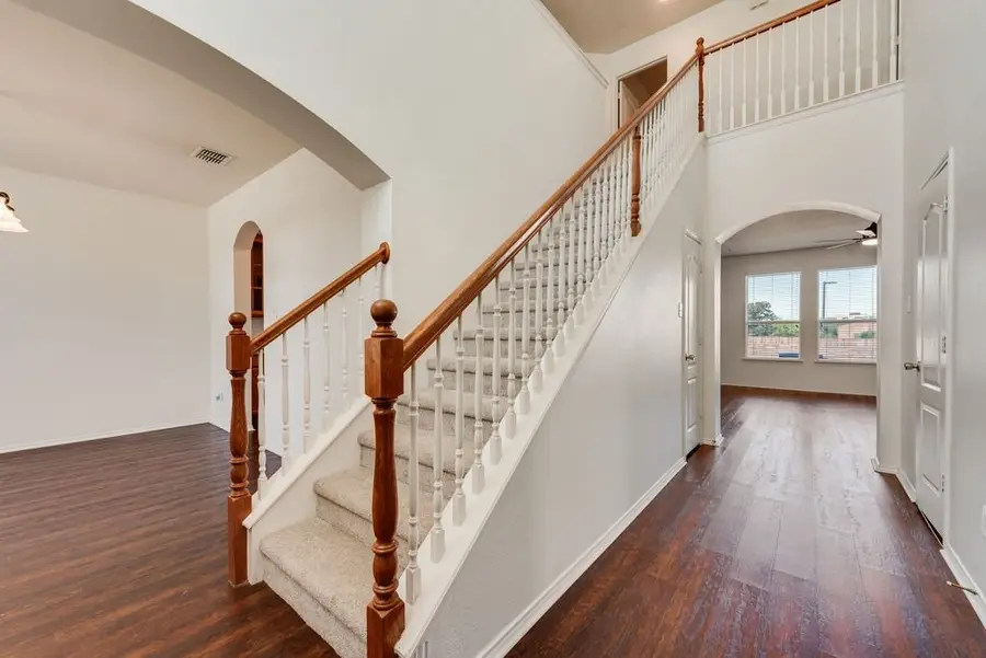 306 Salsbury Drive, Euless, TX 76040 - #3