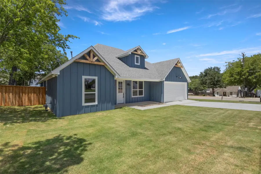 621 Oaklawn Drive, River Oaks, TX 76114 - #3