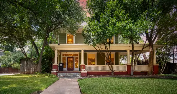 3403 Knight Street, Dallas, TX 75219