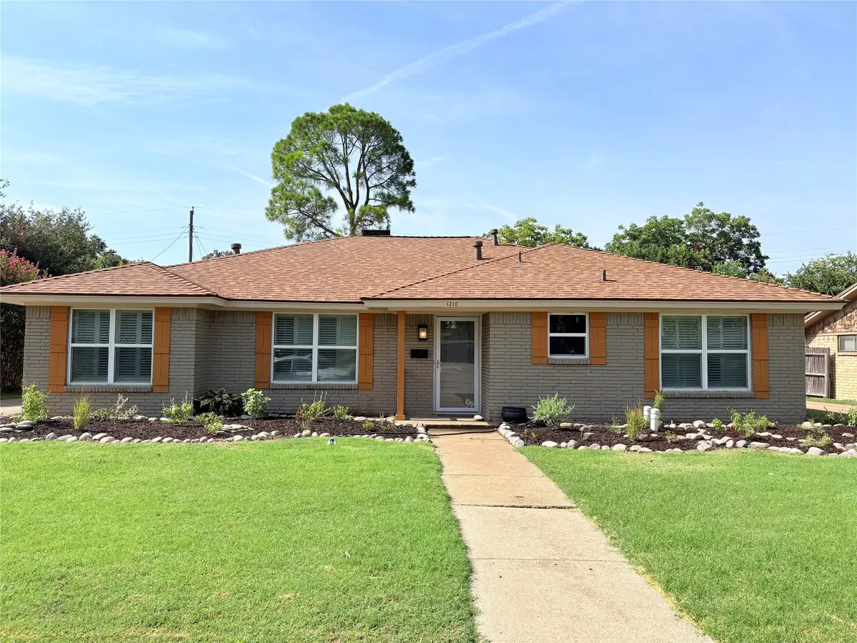 1210 Weathered Street, Irving, TX 75062 - #1