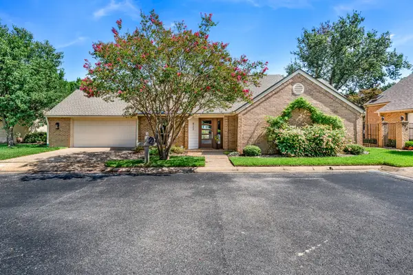 822 Ashford Court, Tyler, TX 75703