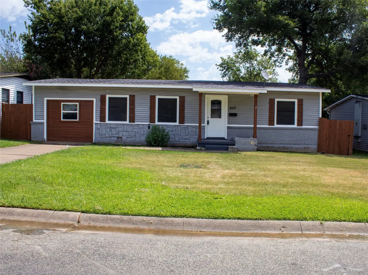 2117 N Hickory Street, Sherman, TX 75092 - #1