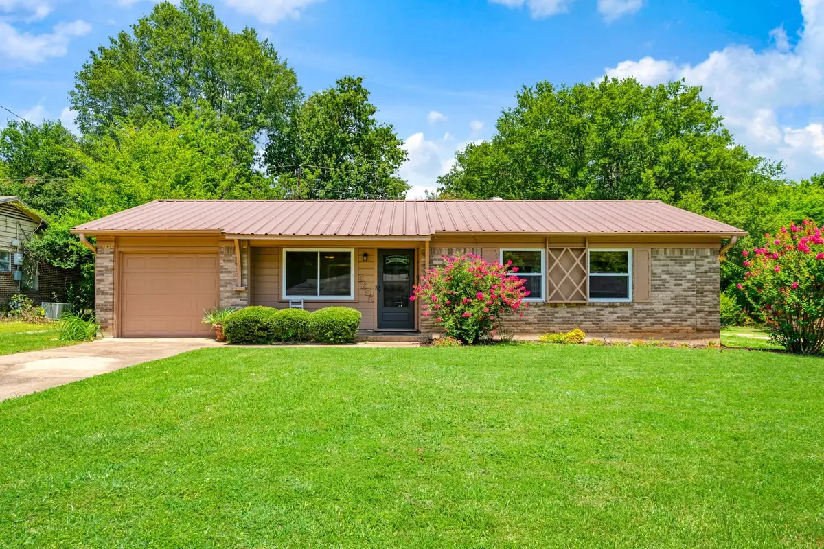 2255 Bella Vista Drive, Paris, TX 75460 - #1