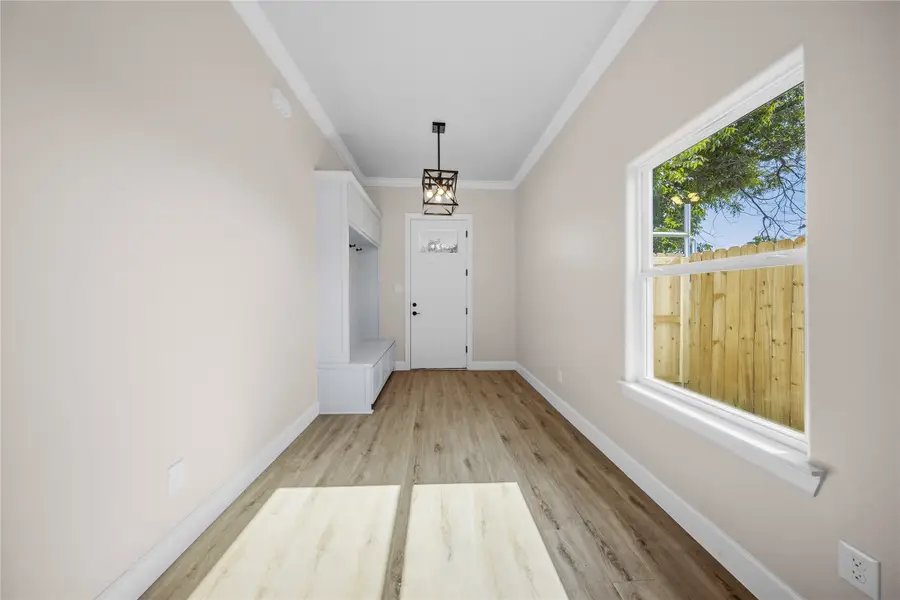 1818 E Tucker Street, Fort Worth, TX 76104 - #3