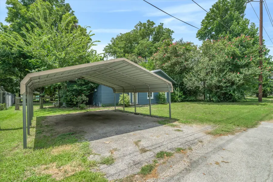280 E North, Emory, TX 75440 - #3