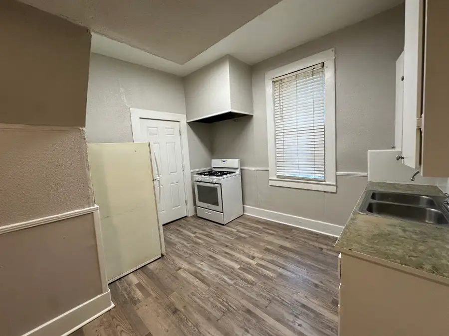2413 Creswell Avenue, Shreveport, LA 71104 - #3