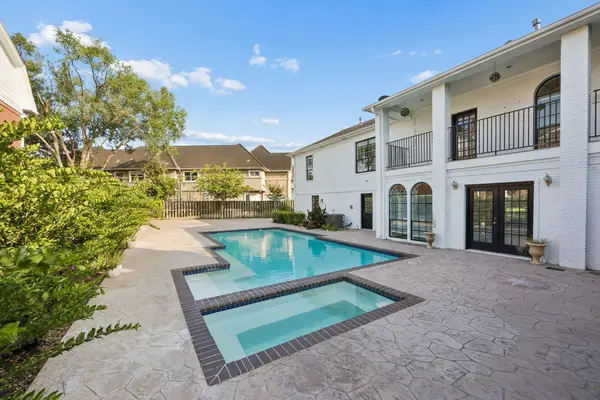45 Clansmoor Court, Sugar Land, TX 77479