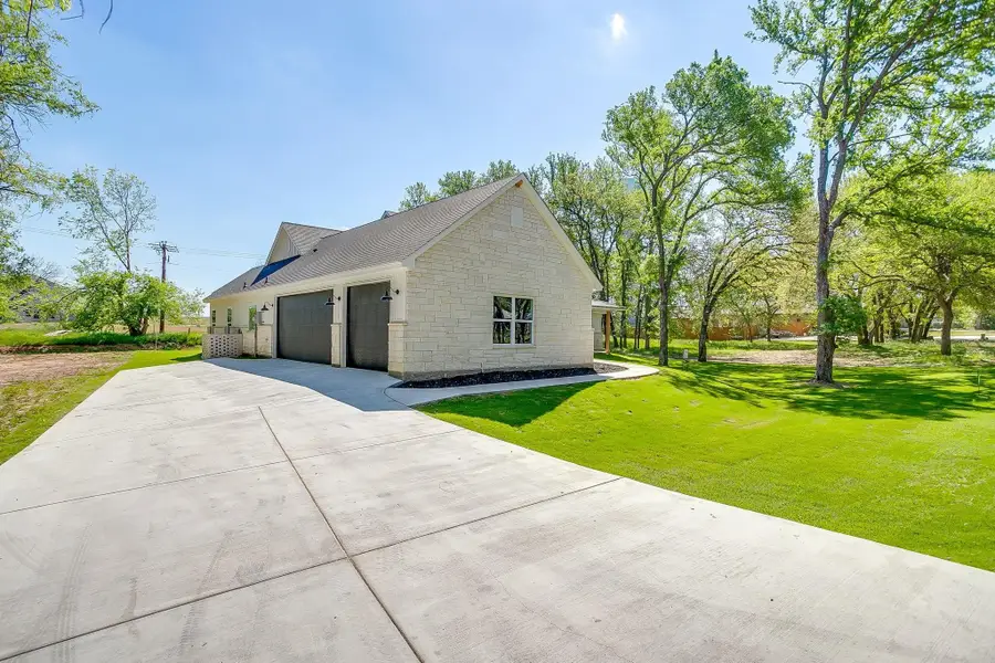 6705 Westover Drive, Granbury, TX 76049 - #2