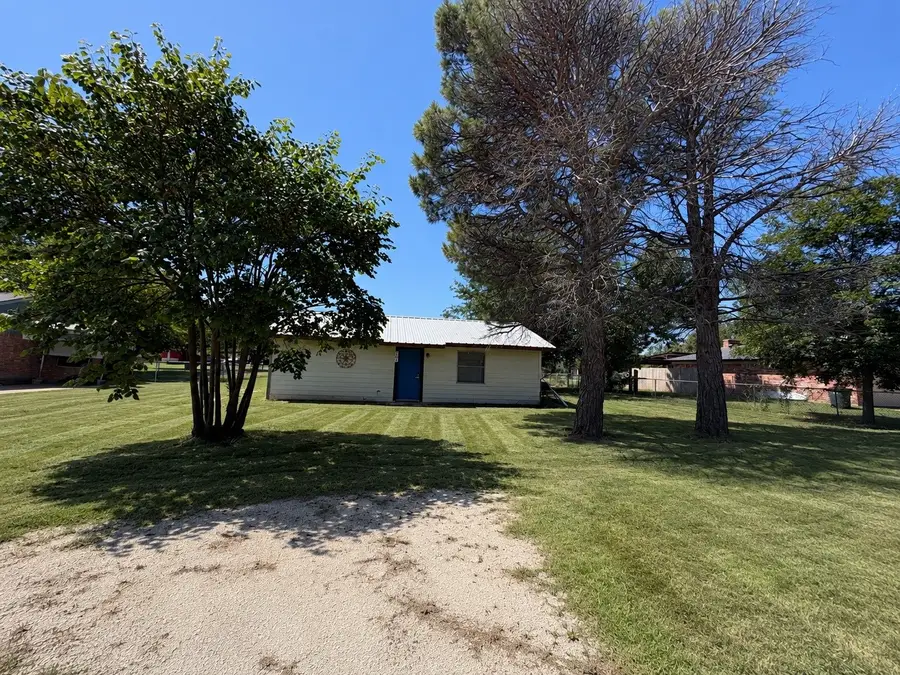 201 Sandy Lane, Clyde, TX 79510 - #2