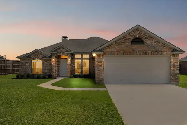 509 E Church Street, Forney, TX 75126