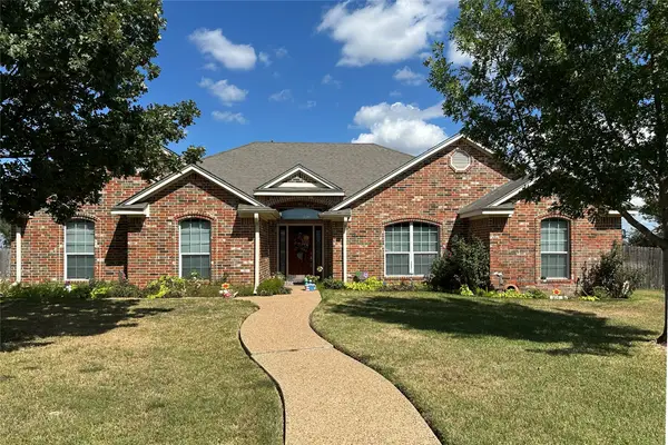 394 Sunland Park, Robinson, TX 76706