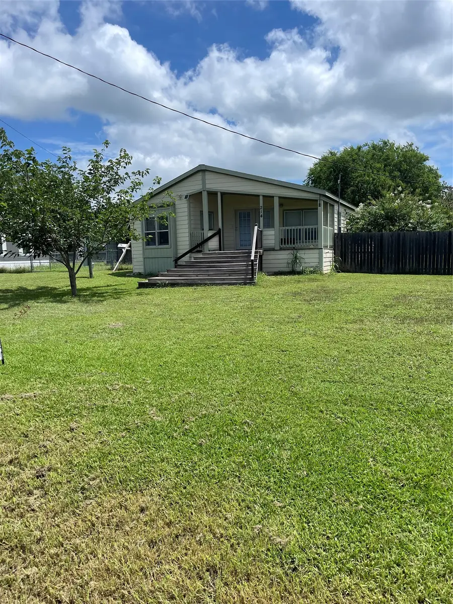 214 N Goddard Street, Mart, TX 76664 - #3