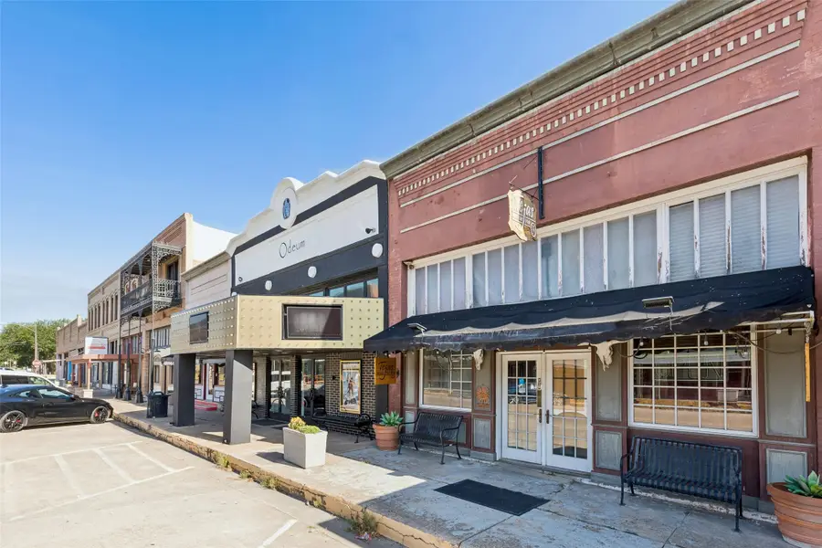 118 W Grand Street, Whitewright, TX 75491 - #3