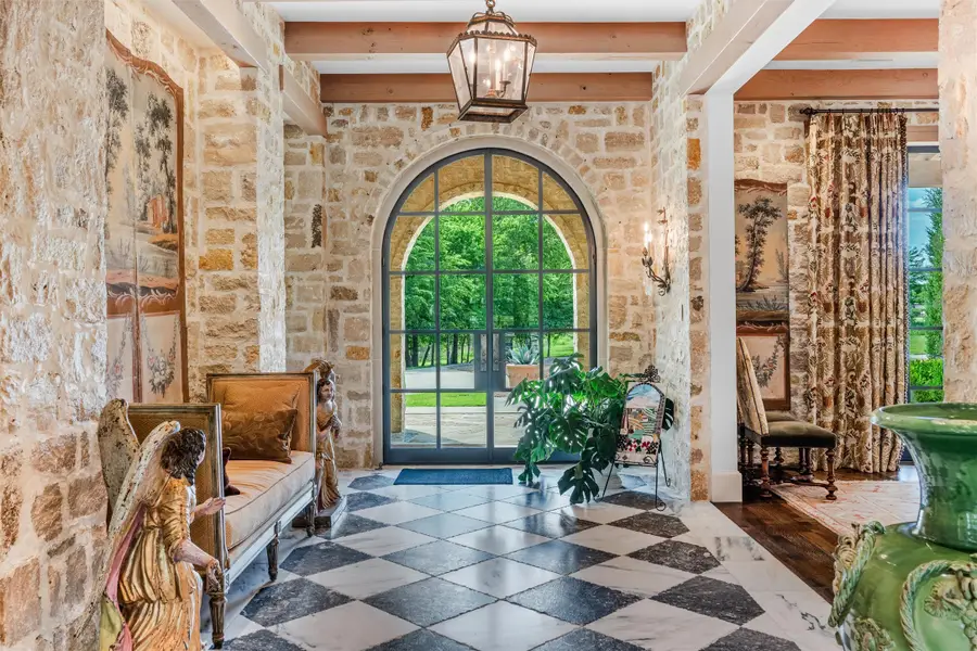 4111 Howard Road, Waxahachie, TX 75165 - #2