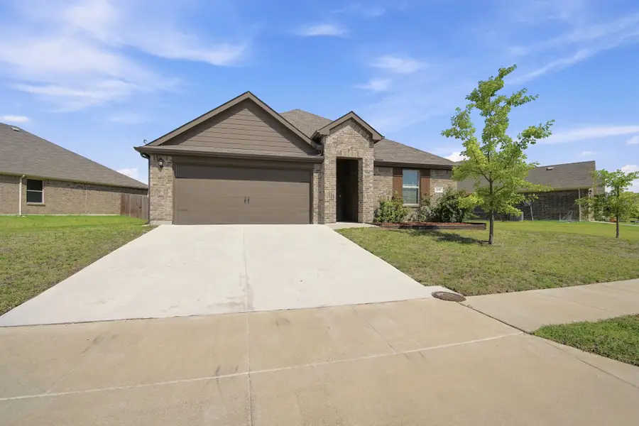1100 Canterbury Lane, Ennis, TX 75119 - #2
