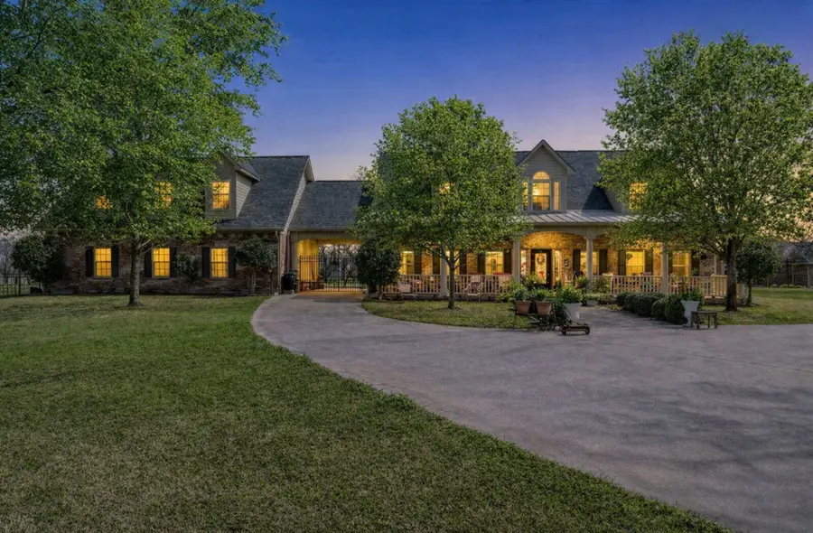 9001 Sawgrass Court, Granbury, TX 76049 - #2
