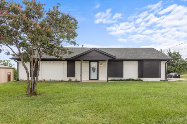 1939 E Texas Street, Denison, TX 75021