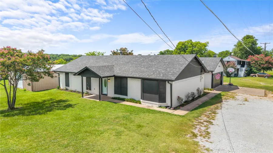 1939 E Texas Street, Denison, TX 75021 - #3