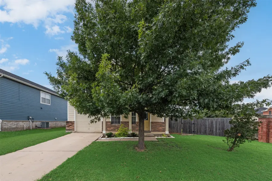 124 Independence Avenue, Venus, TX 76084 - #3