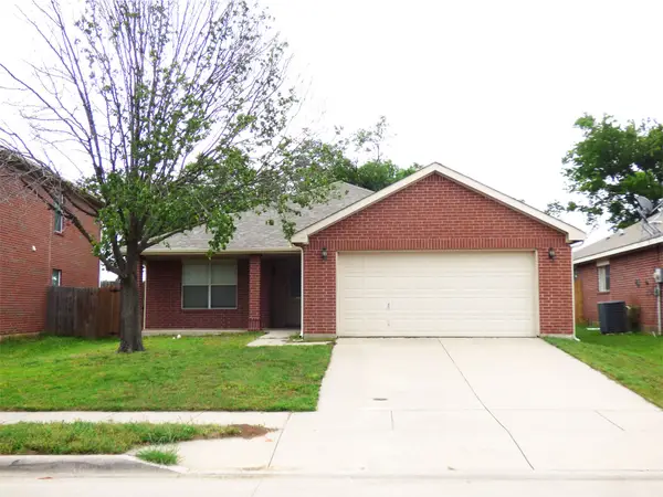 8532 Hawkview Drive, Fort Worth, TX 76179