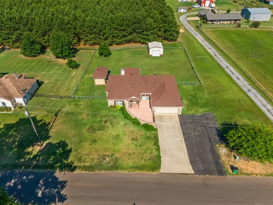 2616 Bob O Link Road, Gilmer, TX 75645 - #2