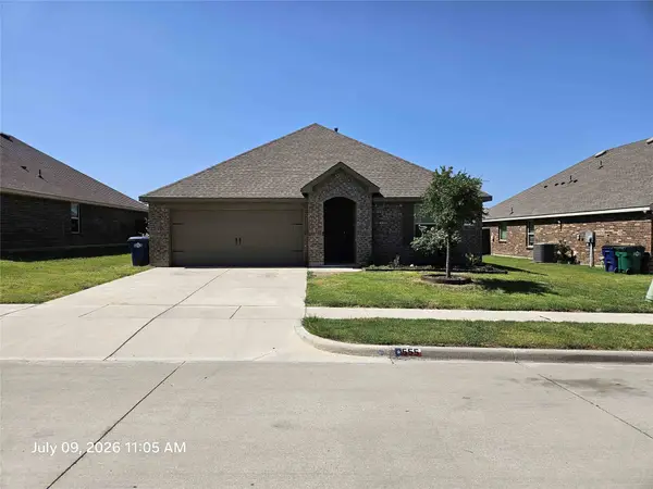 555 Royal Pine Drive, Fate, TX 75087