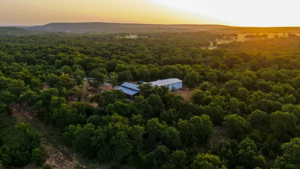 3064 Puddin Valley Road, Bowie, TX 76230