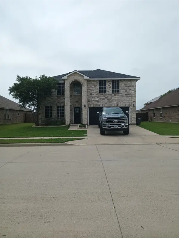 10325 Pyrite Drive, Fort Worth, TX 76131