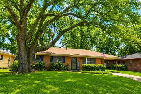 1826 Bonn Street, Bossier City, LA 71112