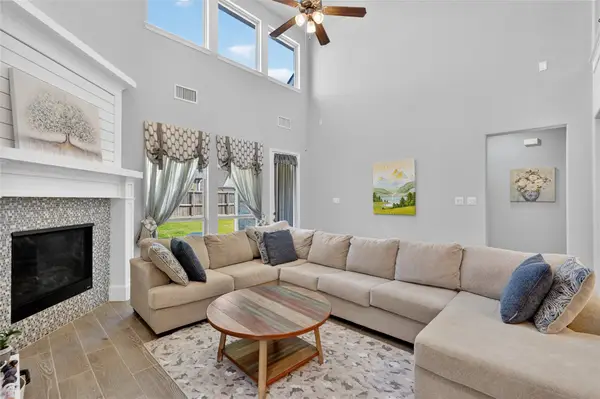 6808 Rowlett Drive, McKinney, TX 75070