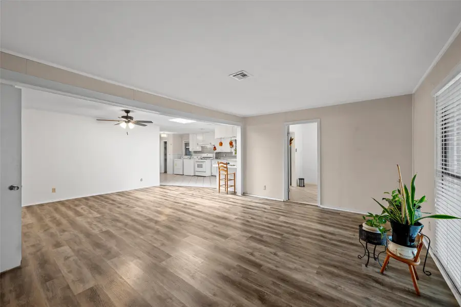4513 Athens Avenue, Waco, TX 76710 - #2