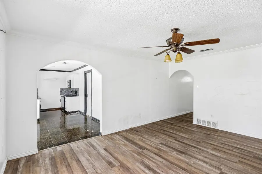 716 Heathcliff Drive, Everman, TX 76140 - #3