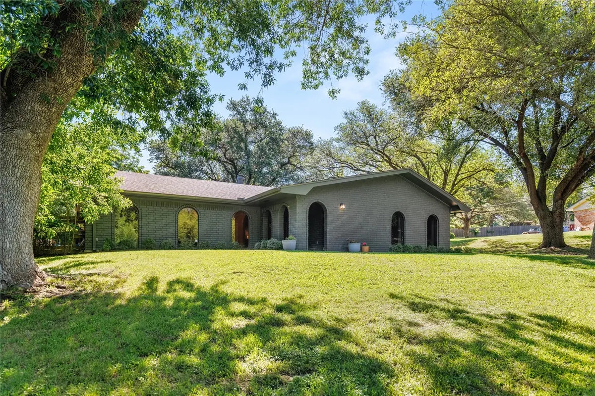 1517 Rambler Drive, Waco, TX 76710 - #1
