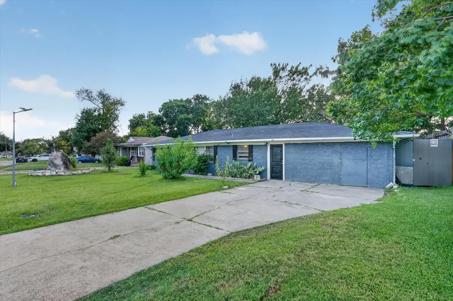 1029 S Bryan Street, Mesquite, TX 75149 - #2
