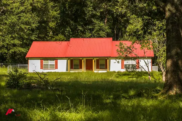 9823 Esthlyn, Keithville, LA 71047