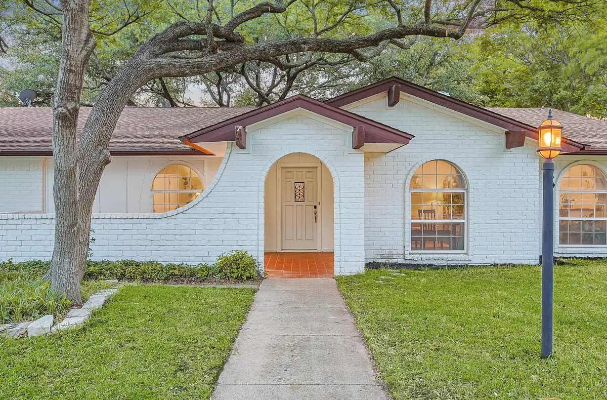 404 Green River Trail, Fort Worth, TX 76103 - #1
