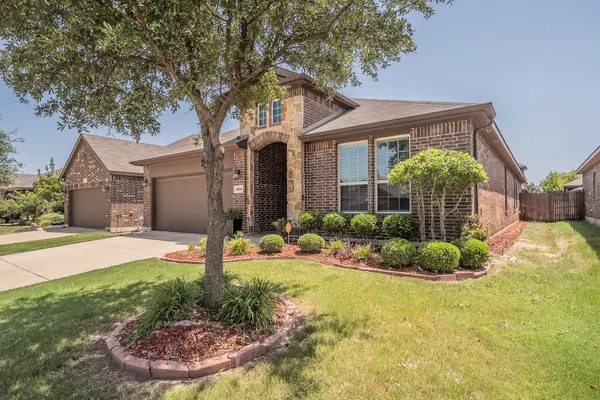 1836 Velarde Road, Fort Worth, TX 76131