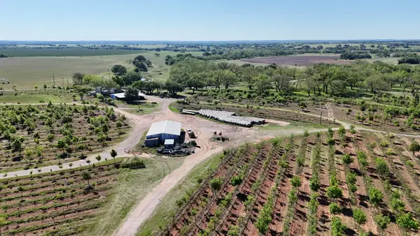 401 County Road 326, Comanche, TX 76442