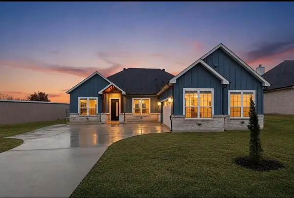 339 Cross Tie Ranch Road, Trinidad, TX 75163