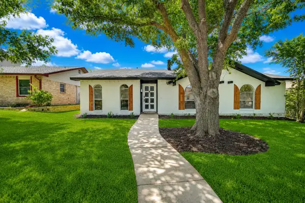 2032 Ash Hill Road, Carrollton, TX 75007