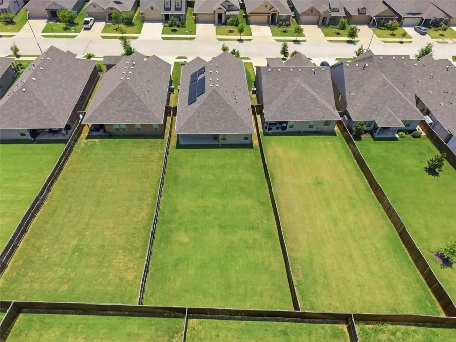 412 Hogan Drive, Denton, TX 76210 - #2