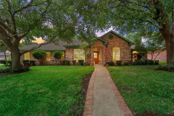 9408 Silverthorn Drive, Waco, TX 76708