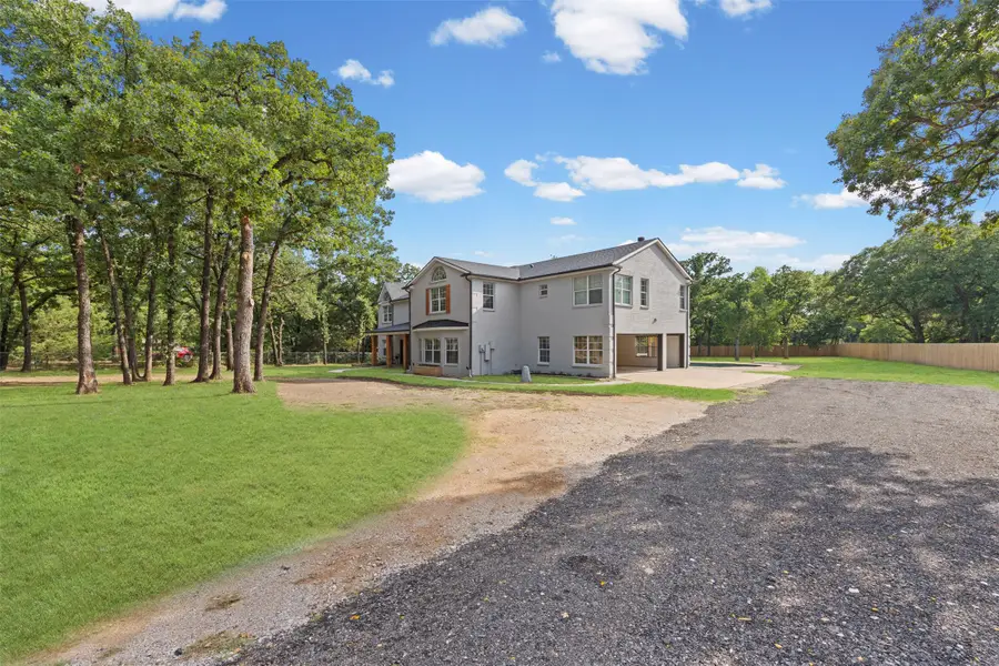5860 Newt Patterson Road, Mansfield, TX 76063 - #3