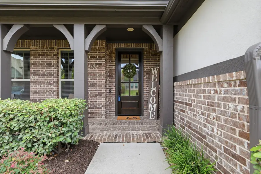 6213 Whiskerbrush Road, Justin Roanoke, TX 76226 - #3