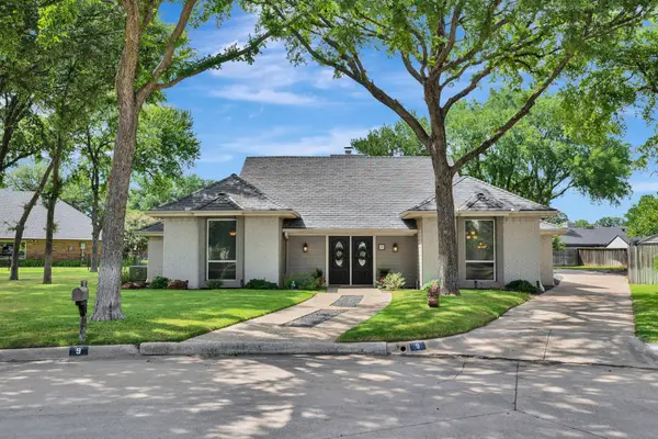 9 Wentworth Court, Trophy Club, TX 76262